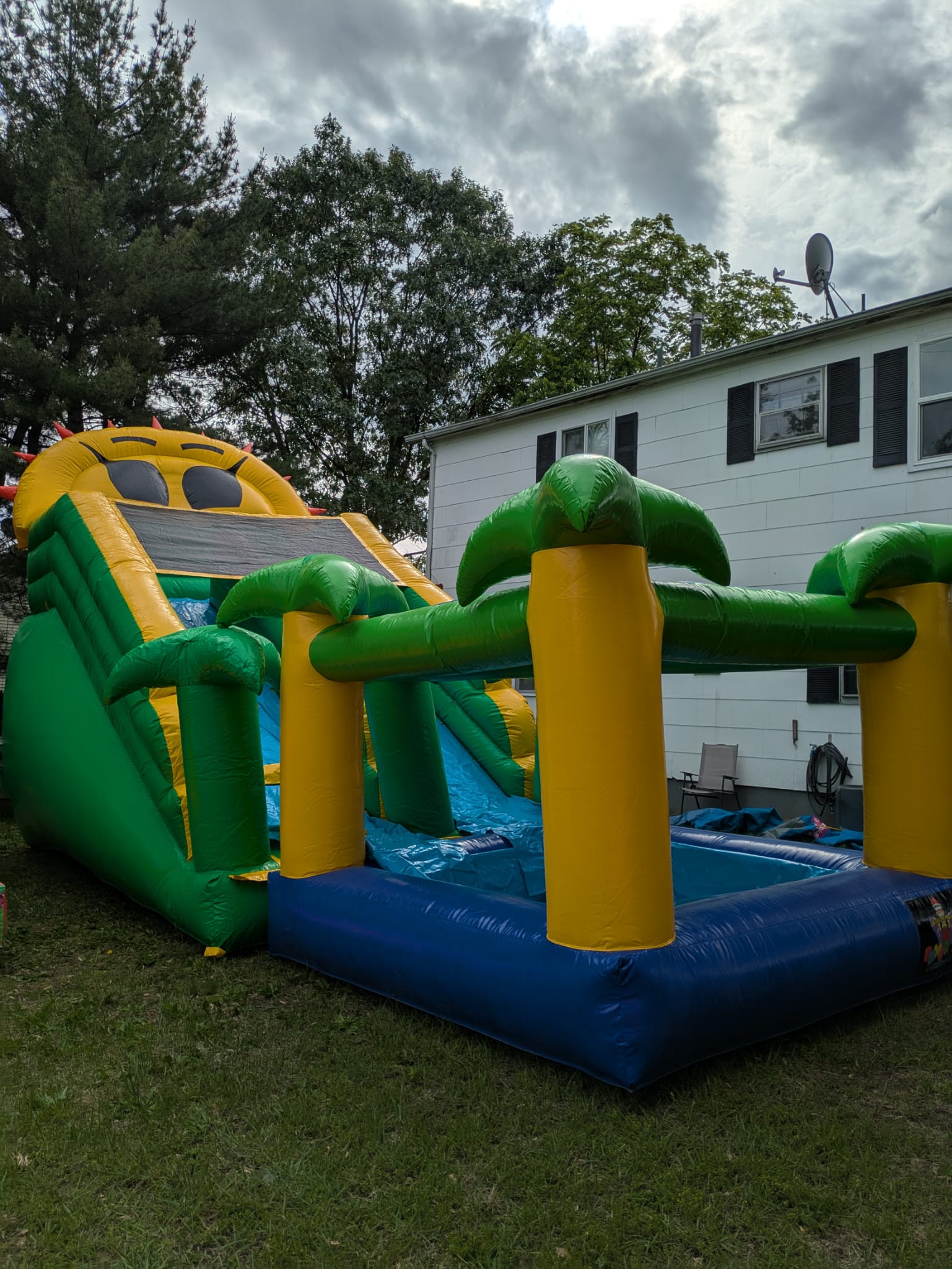 Inflatable plus pool rental